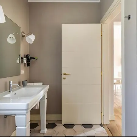 Dimora San Carlo Apartment *